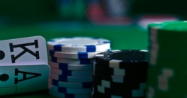 A Deep Dive into Online Poker Tournaments for Canadian Gamblers